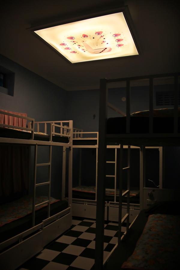 Gypsy Child Lake Hostel Удайпур Стая снимка